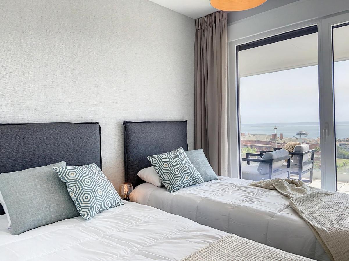 Via Celere 2330 Sea View Apartment Casares Bagian luar foto